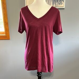 Arizona Jeans Women's V-Neck Burgundy Top